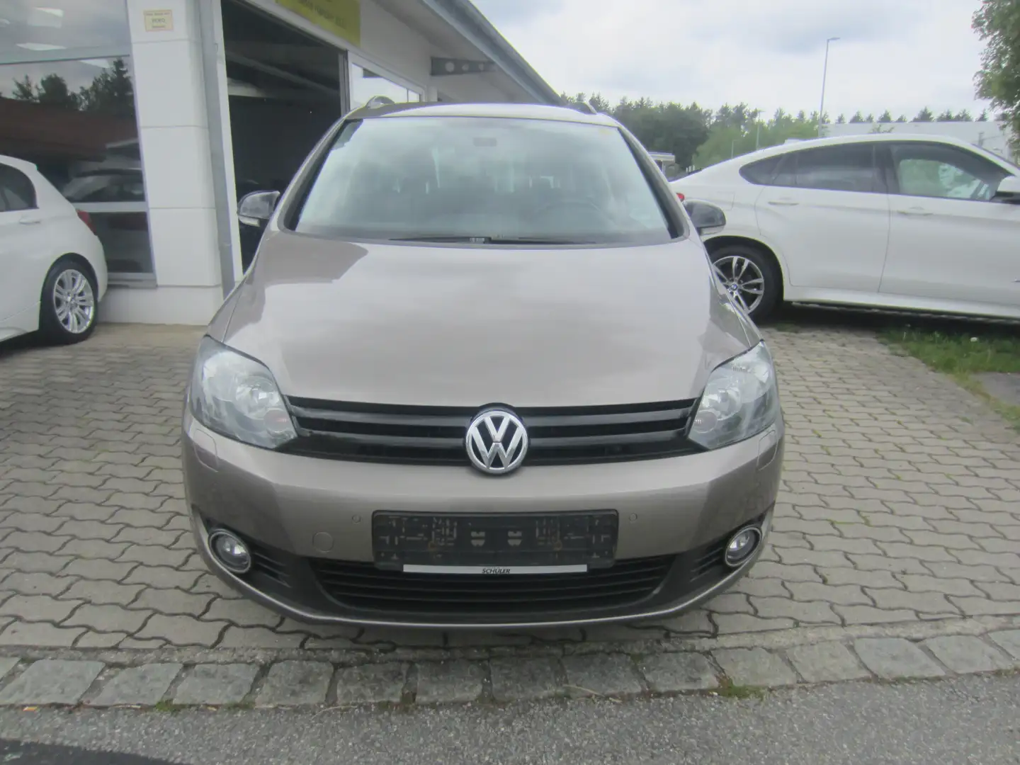 Volkswagen Golf Plus Match - 06.2025. - Braun - 2