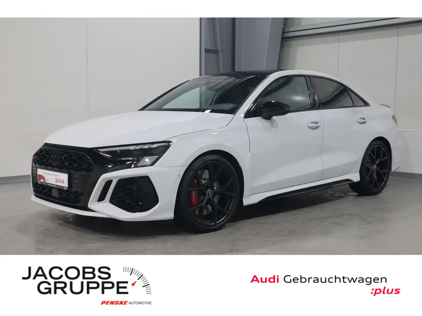 Audi RS3 Limo 2.5 TFSI quattro B&O*Matrix*R-Kamera * Weiß - 1