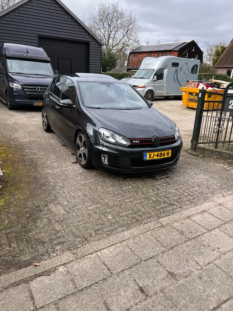 Volkswagen Golf 2.0 GTI Grijs - 1