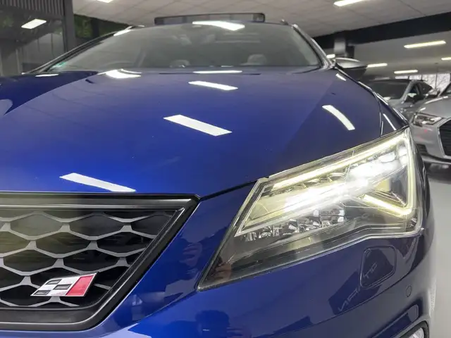 SEAT Leon view 9