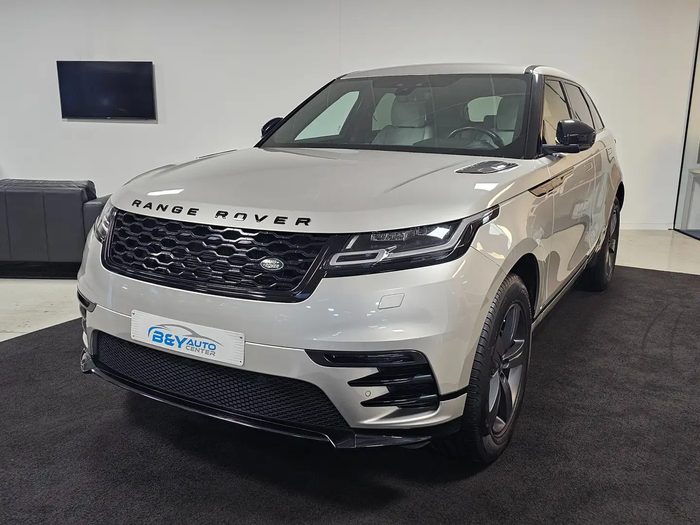 Land Rover Range Rover Velar 2.0 TD4 S ** 62.386 km ** D240 S 4x4 Dynamic+S Grijs - 1