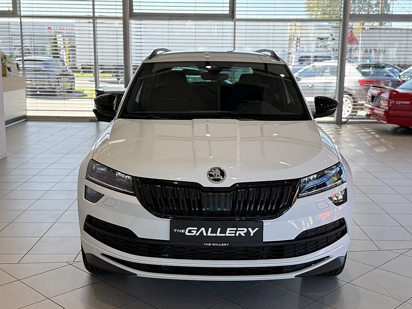 Skoda Karoq 2,0 TDI SCR 4x4 Sportline DSG*AHK*ACC*Kamera*LED Weiß - 2