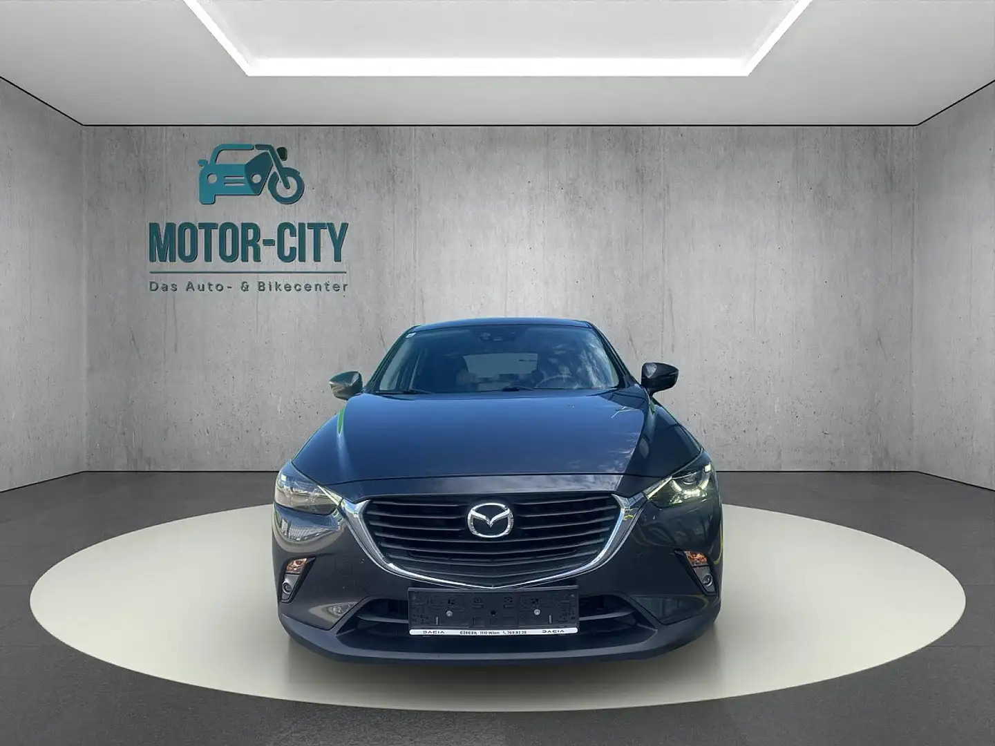 Mazda CX-3 G120 Attraction Grau - 2