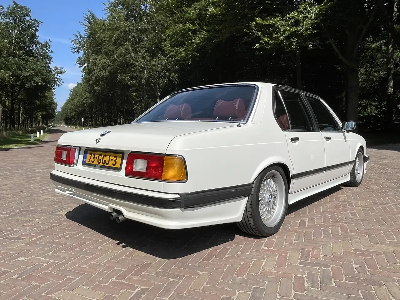 BMW 732i, foto 3