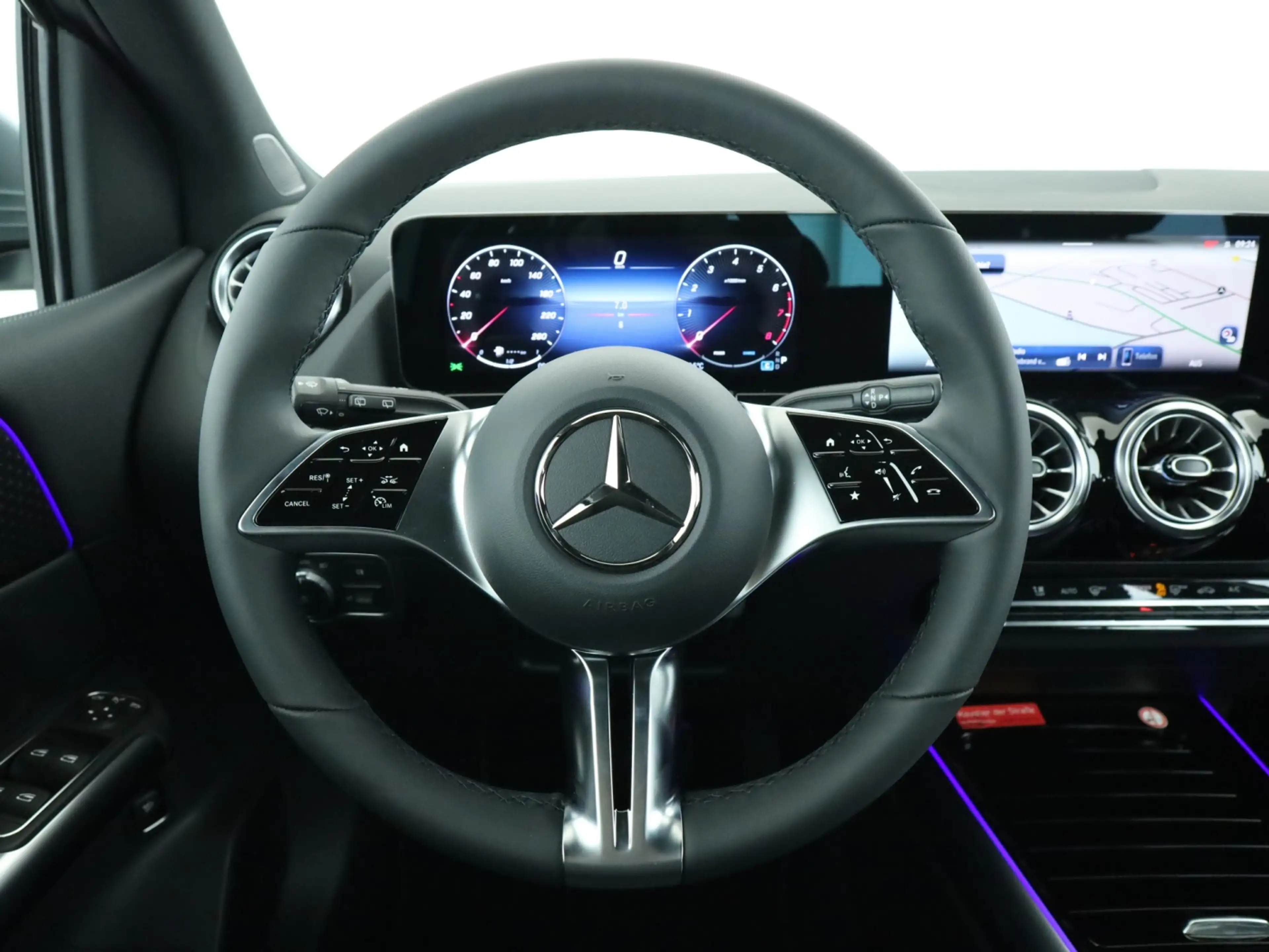 Mercedes-Benz B 200 ACC AHK AUT DynLicht Fernlichtass. Kam. LM — photo 11