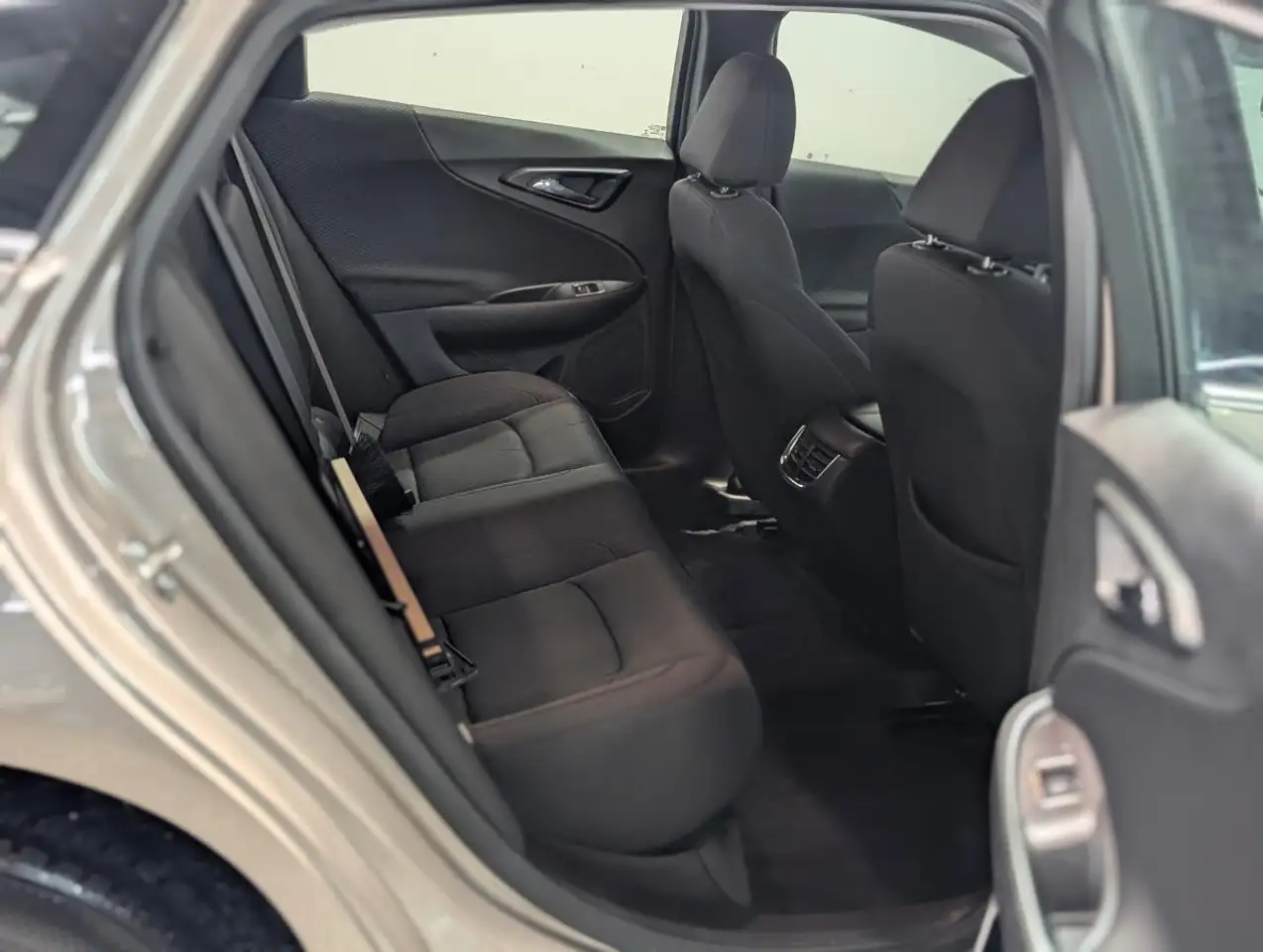Chevrolet Malibu снимка Chevrolet Malibu