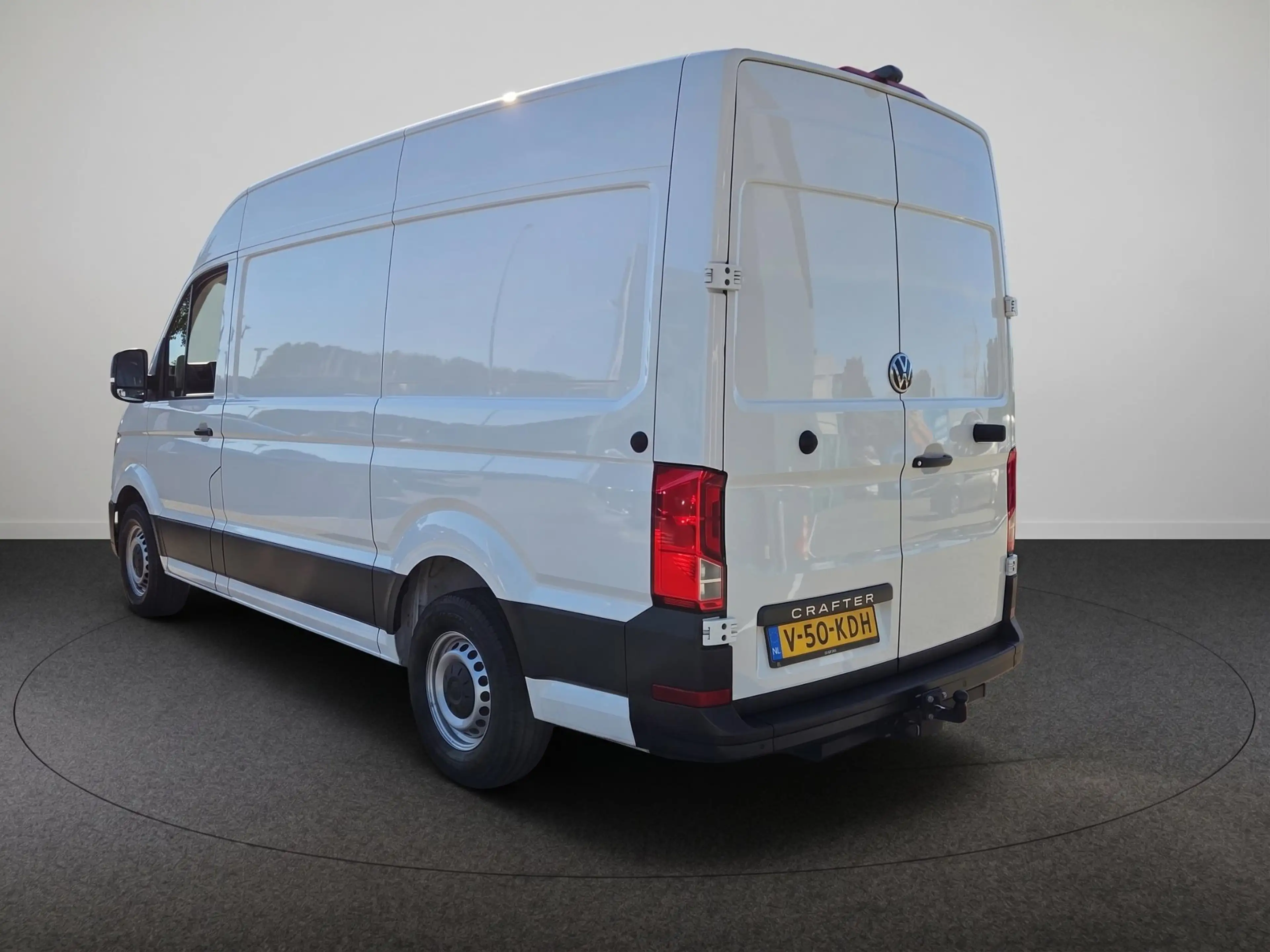 Volkswagen Crafter 35 2.0 TDI L3H3 Highline 140 pk Automaat | FACELIF — photo 4