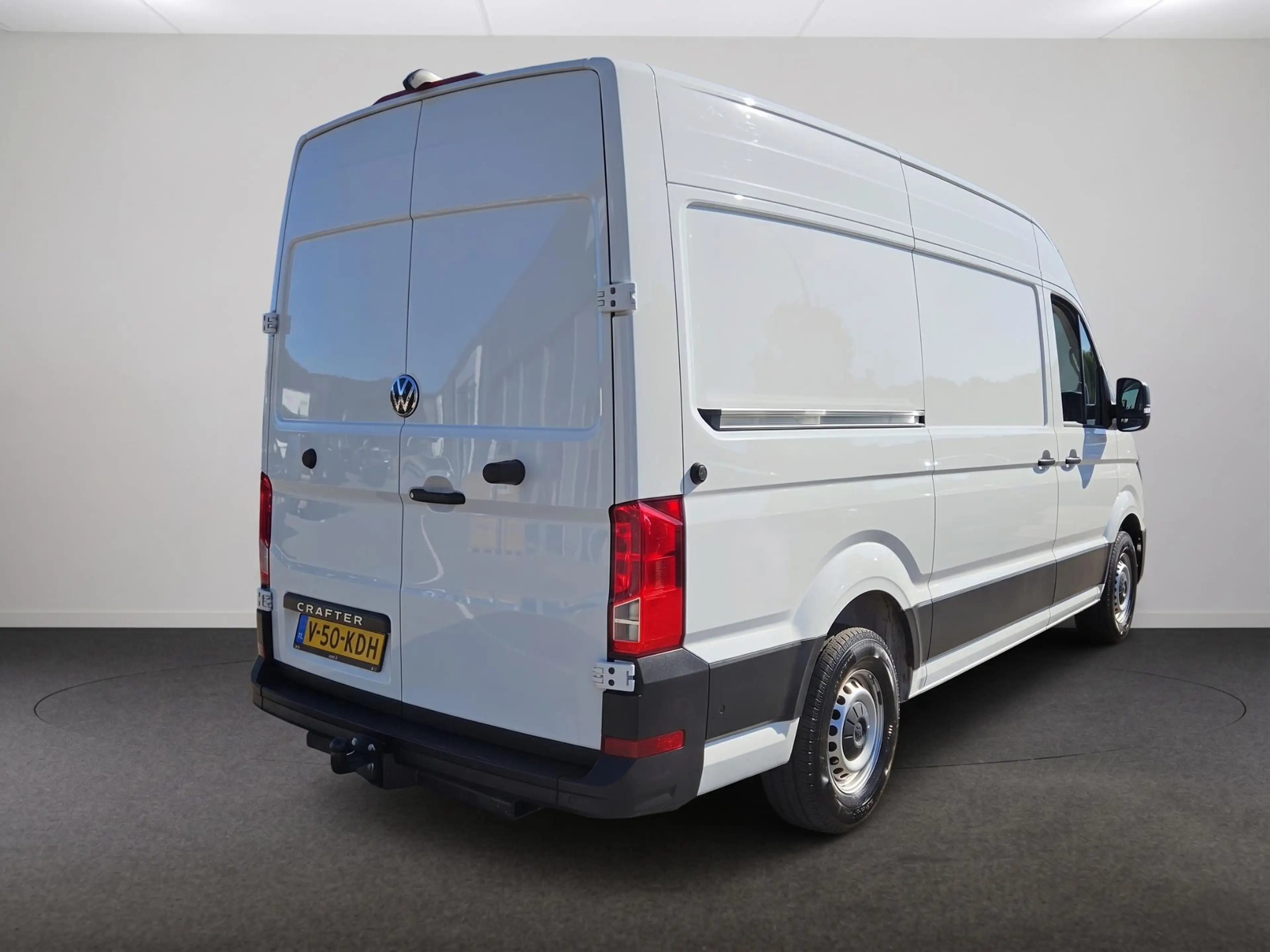 Volkswagen Crafter 35 2.0 TDI L3H3 Highline 140 pk Automaat | FACELIF — photo 7