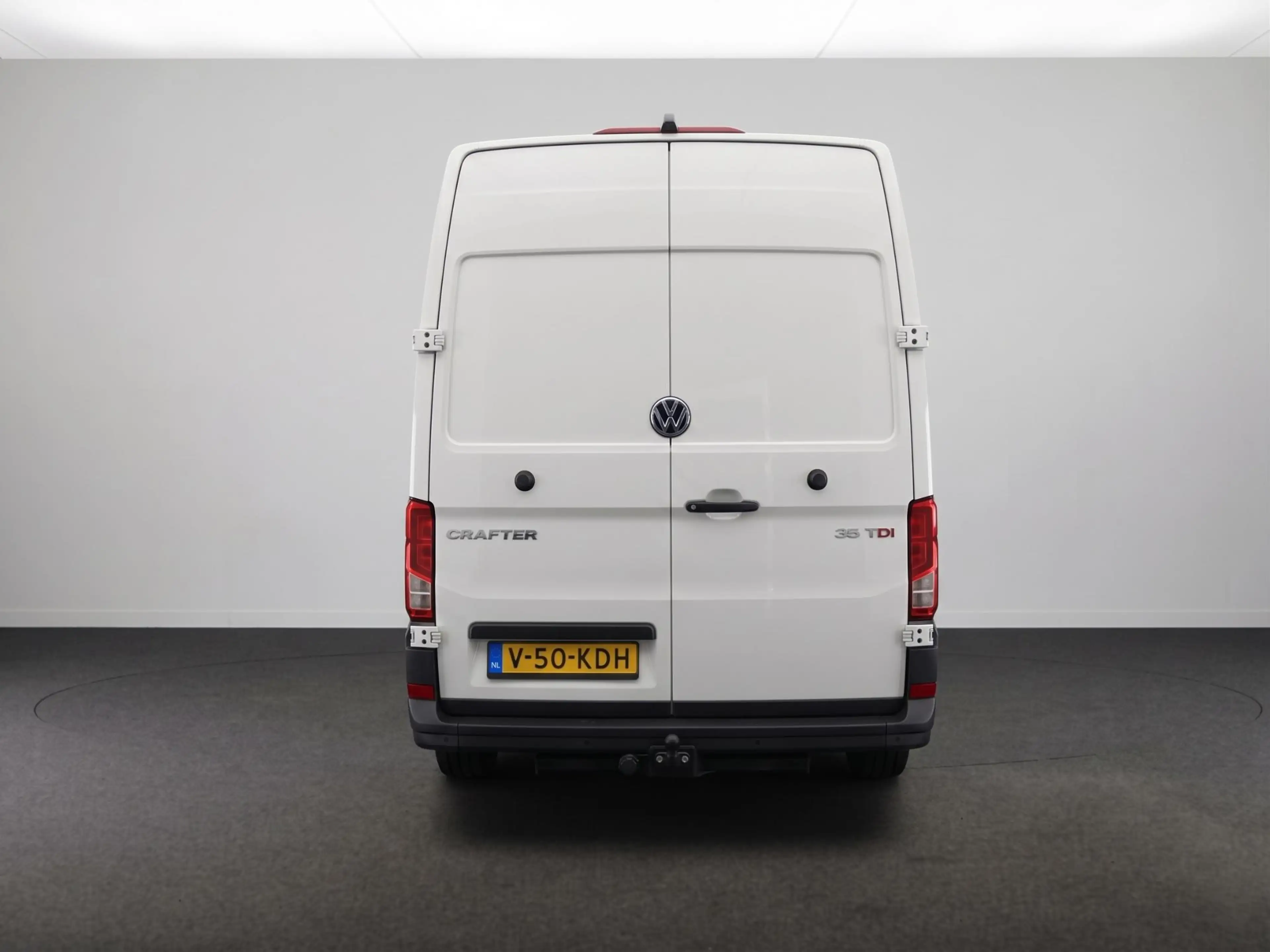 Volkswagen Crafter 35 2.0 TDI L3H3 Highline 140 pk Automaat | FACELIF — photo 5