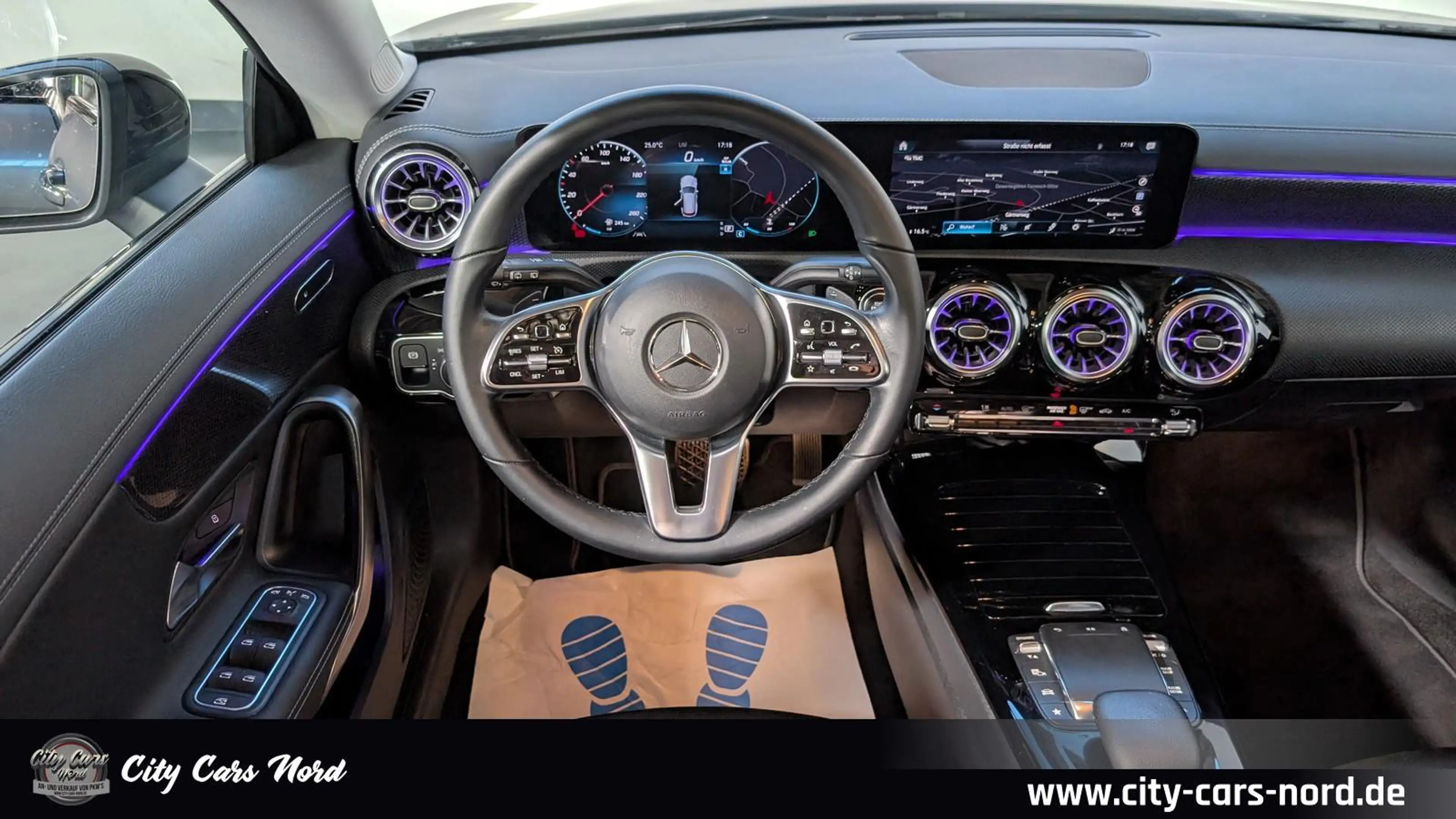 Mercedes-Benz CLA 220 d PROGRESSIVE+PANO+AHK+KAM+LED-AMBIENTE — photo 15