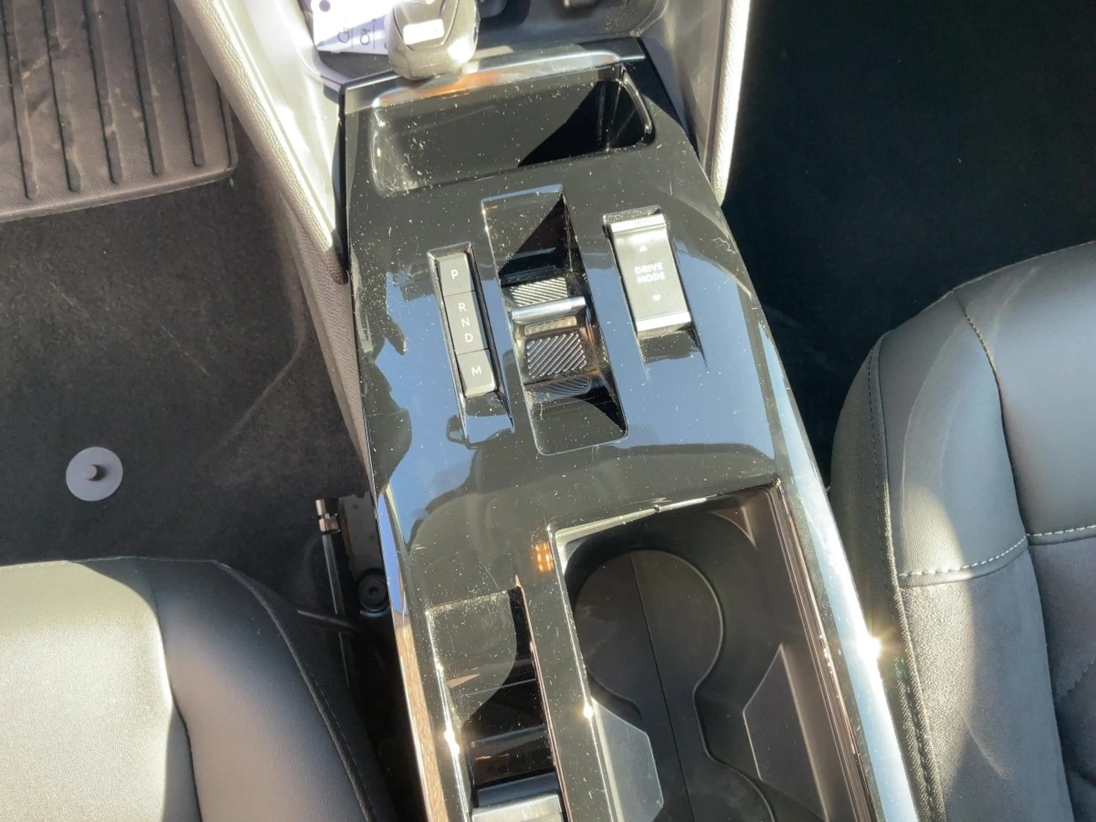 Citroen C4 1.2 PureTech 130 Max LED+Navi+SHZ+2xKlima+LM — photo 14