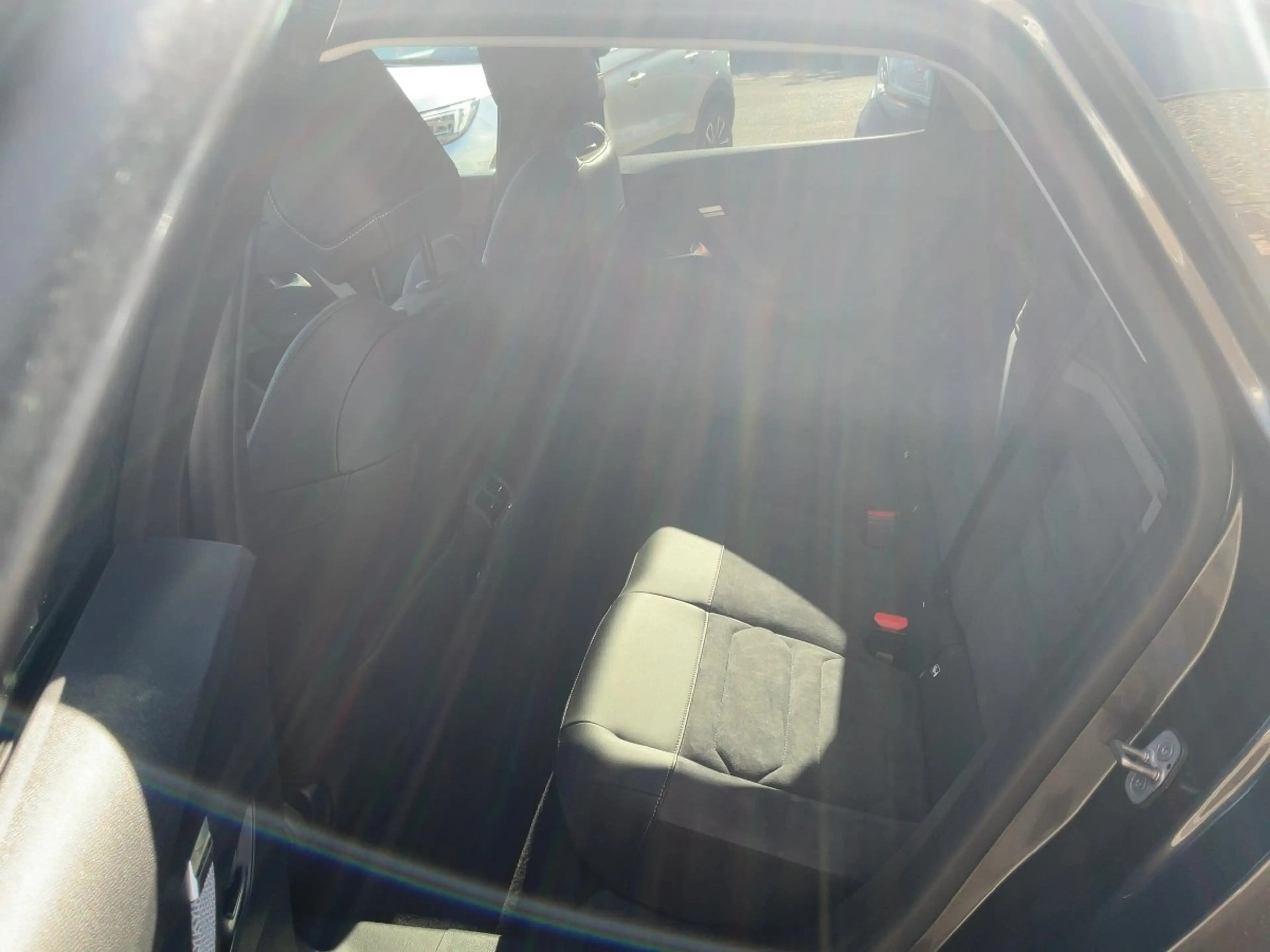 Citroen C4 1.2 PureTech 130 Max LED+Navi+SHZ+2xKlima+LM — photo 10