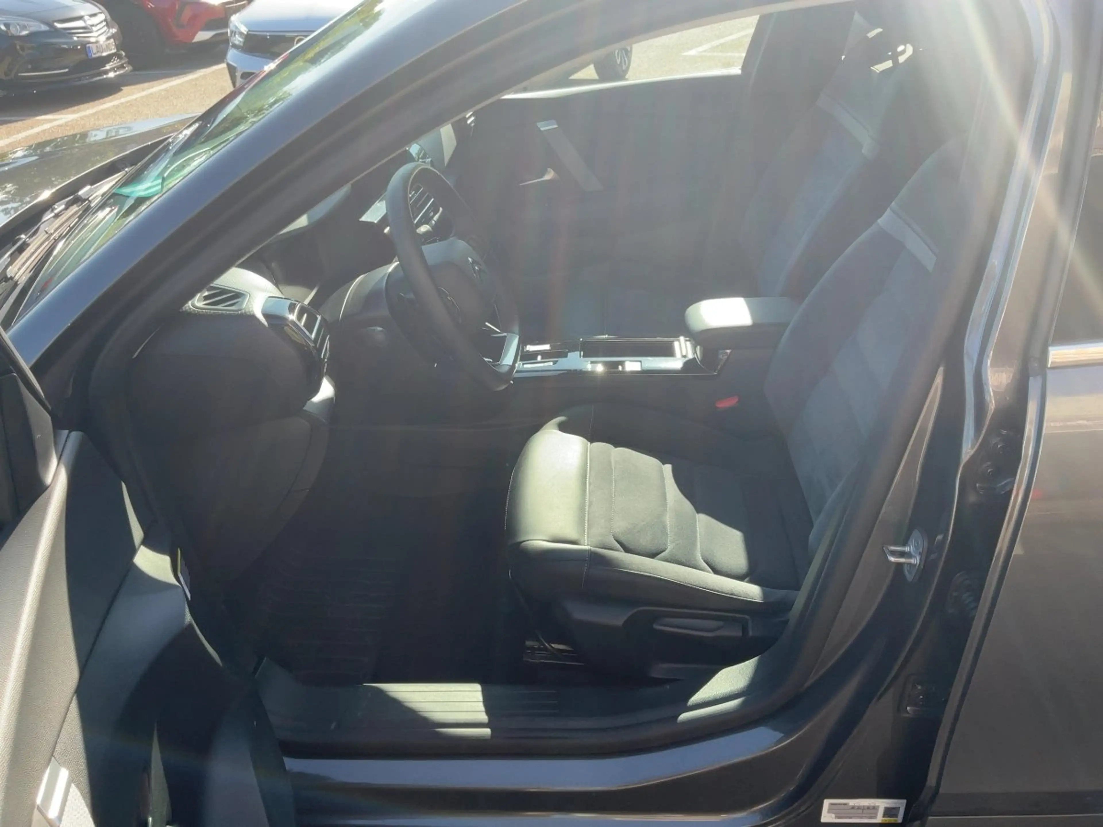 Citroen C4 1.2 PureTech 130 Max LED+Navi+SHZ+2xKlima+LM — photo 9