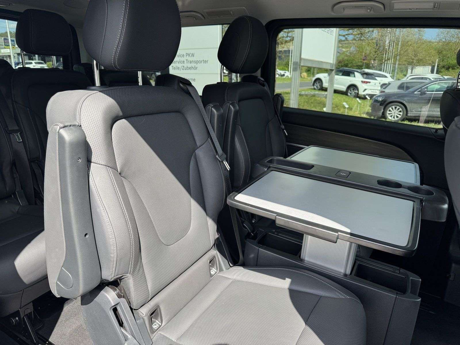 Mercedes-Benz V 250