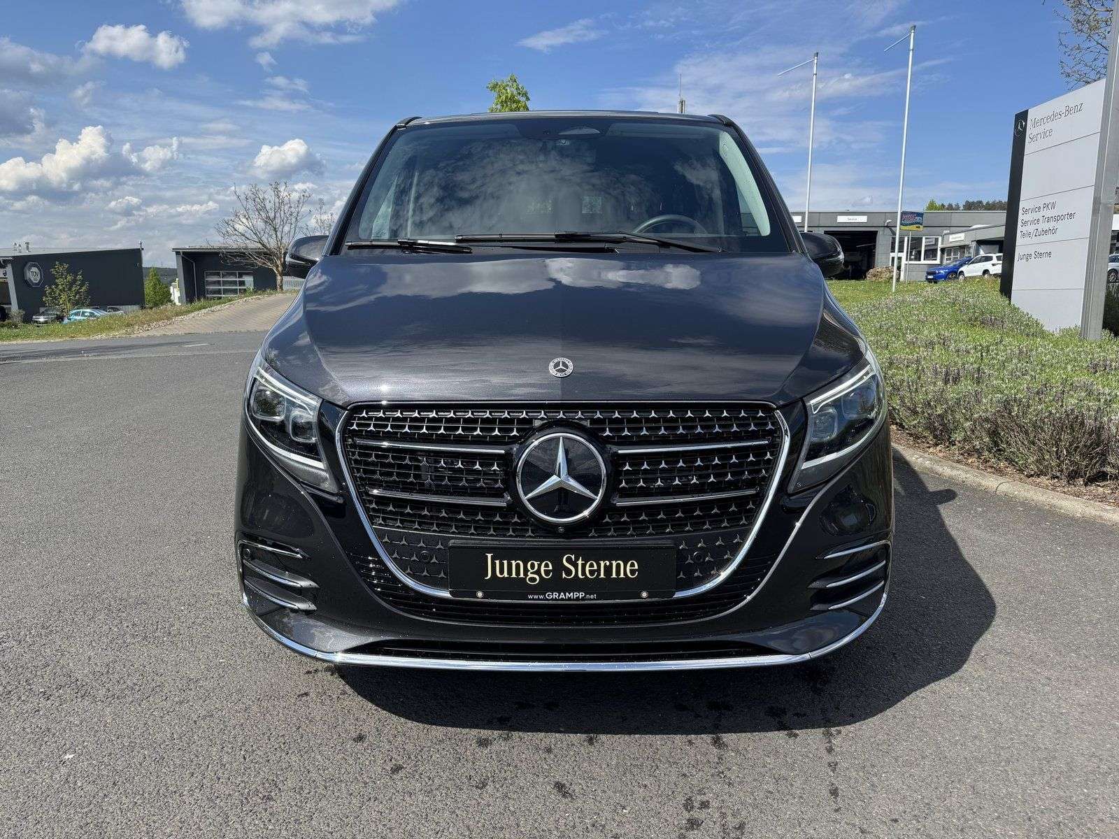 Mercedes-Benz V 250