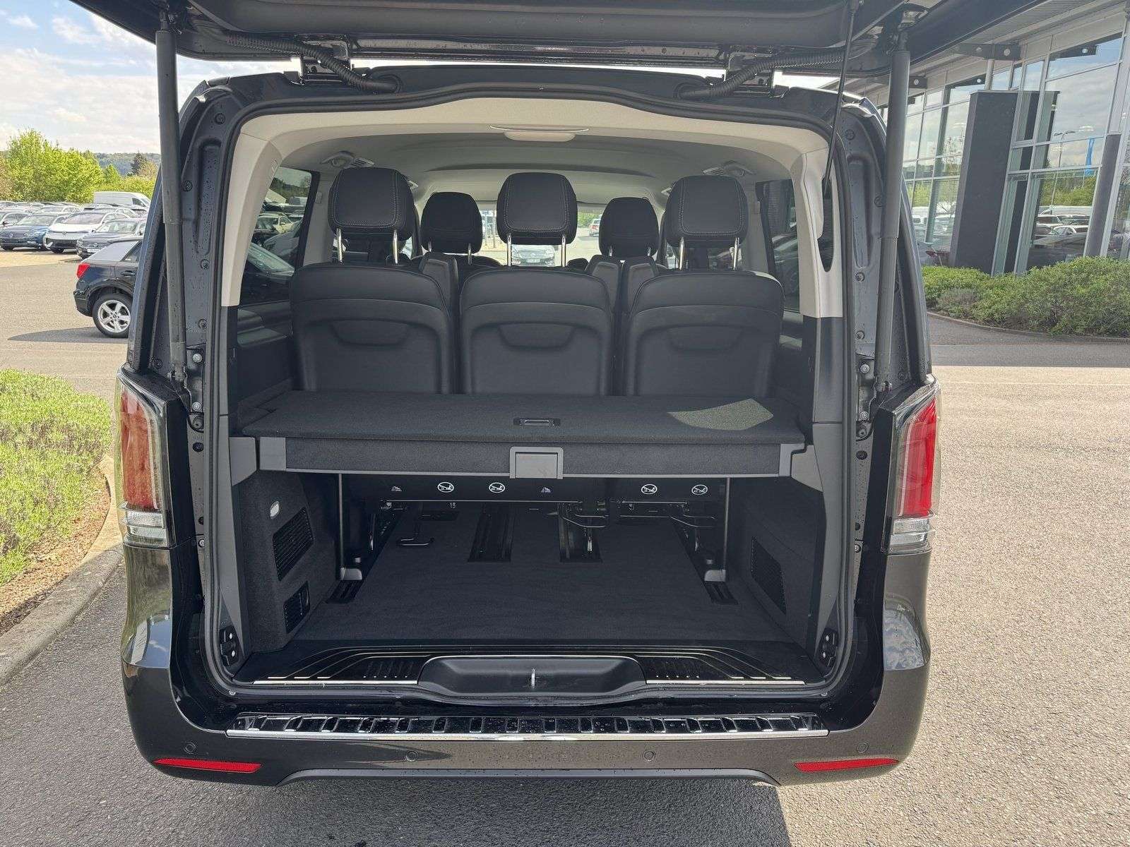 Mercedes-Benz V 250