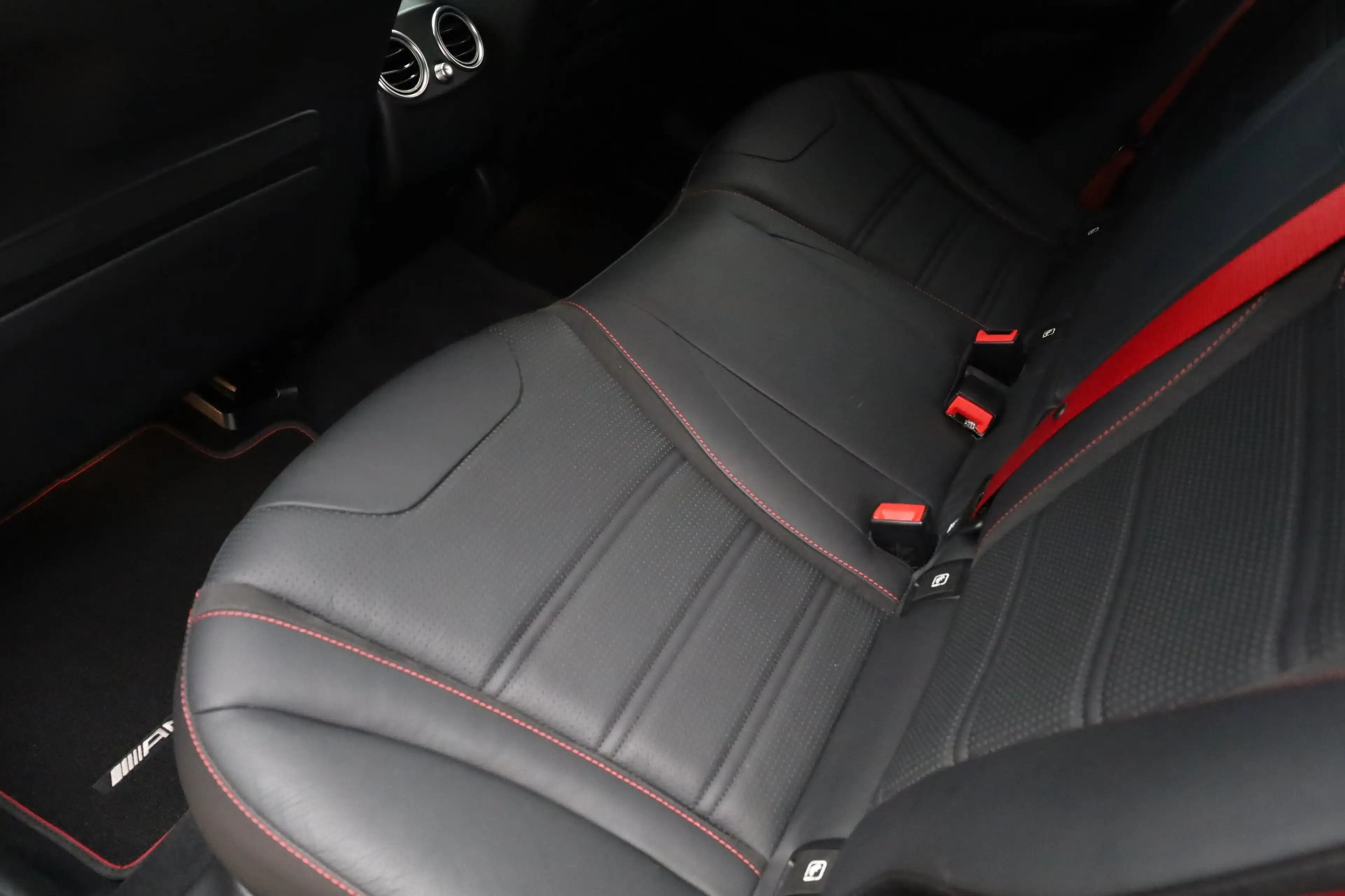 Mercedes-Benz GLC 43 AMG Coupé 4MATIC Aut. | Panorama | Burmester | Sportui — photo 35