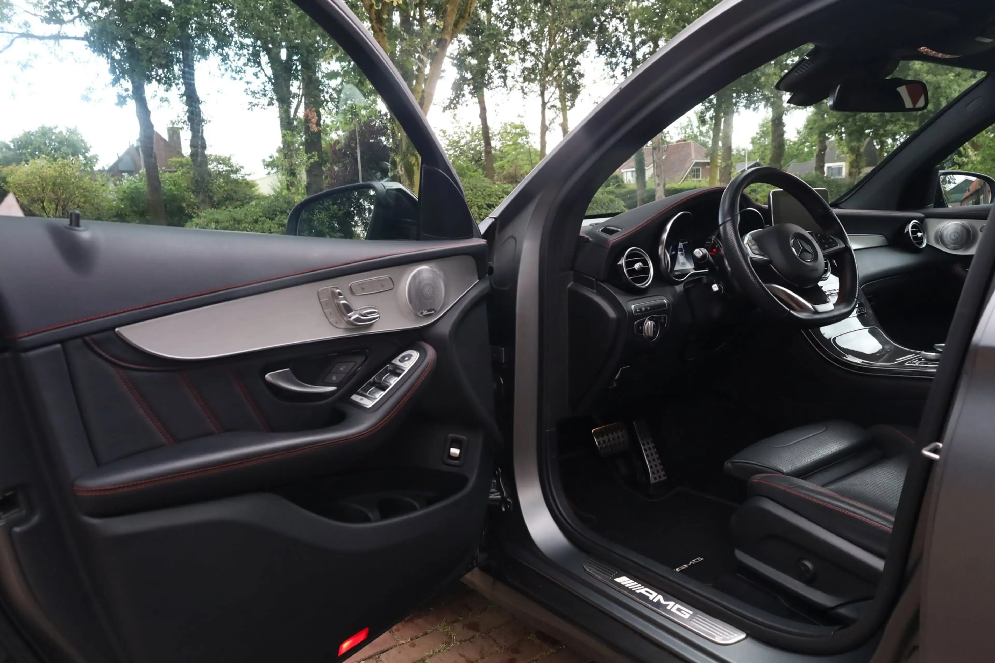 Mercedes-Benz GLC 43 AMG Coupé 4MATIC Aut. | Panorama | Burmester | Sportui — photo 17