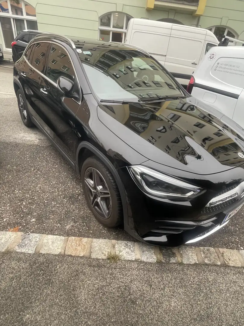 Mercedes-Benz GLA 250 250e PHEV Aut. - 1