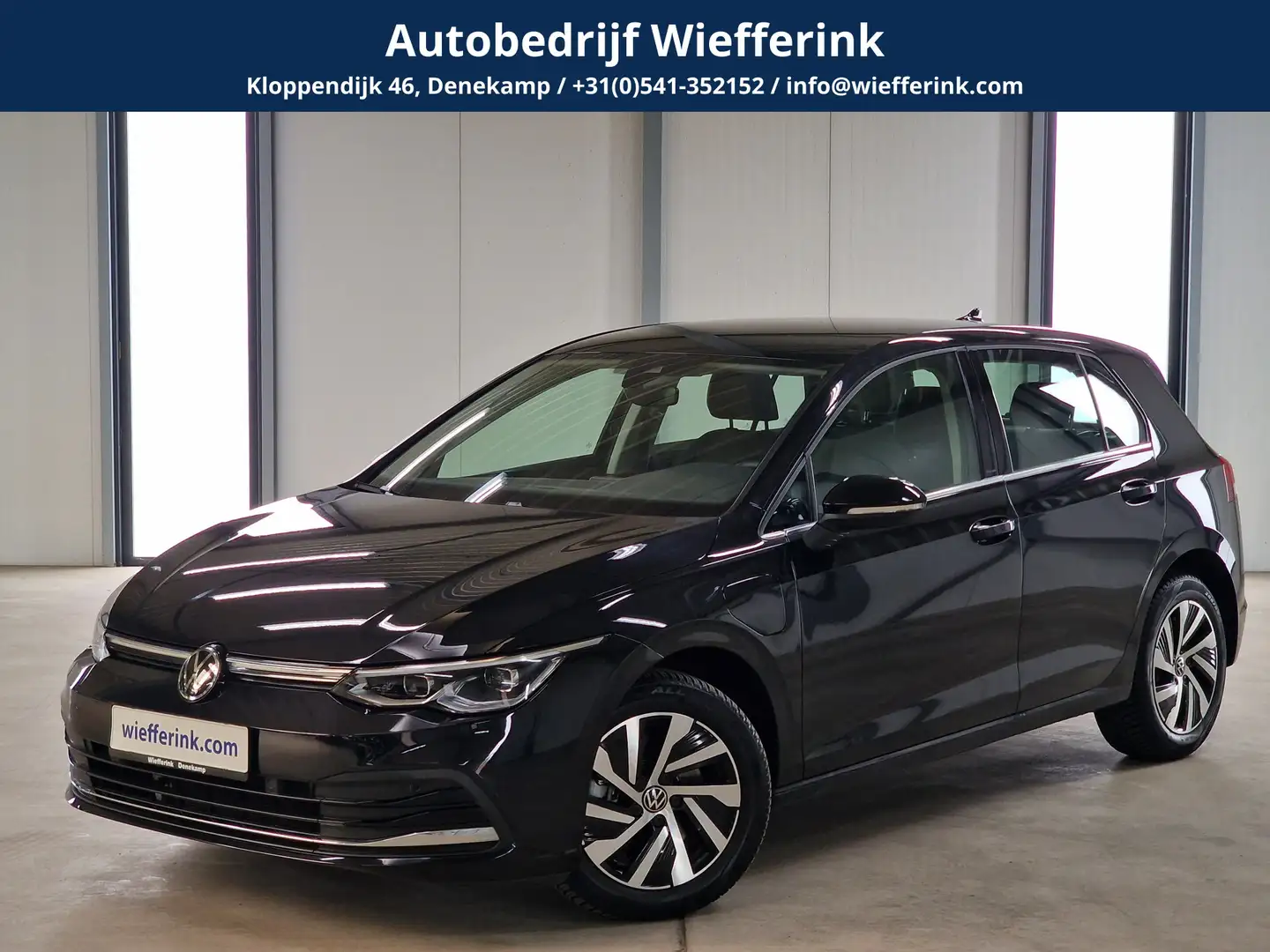 Volkswagen Golf 1.4 eHybrid Style PHEV | Lane | ACC | Camera | Amb Zwart - 1