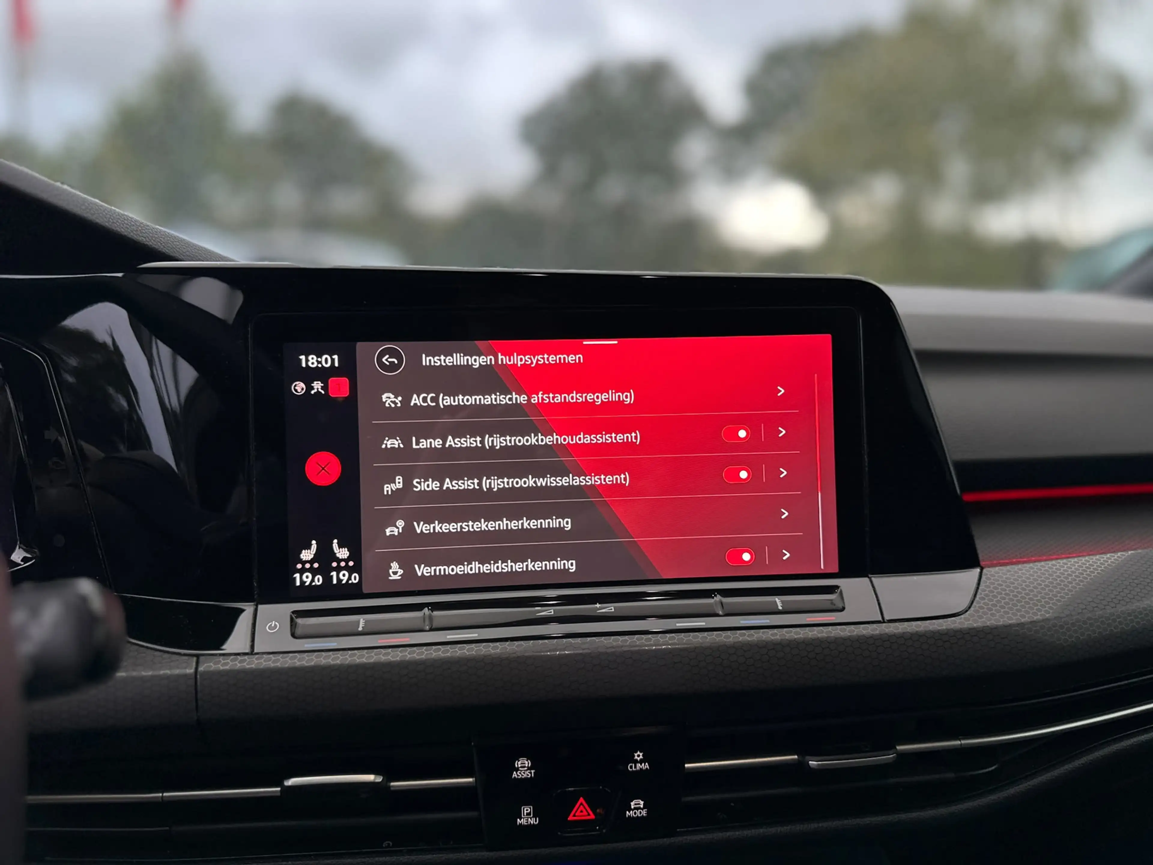 Volkswagen Golf GTD 2.0 TDI | Full options | Pano | DSG | Head Up | H& — photo 35