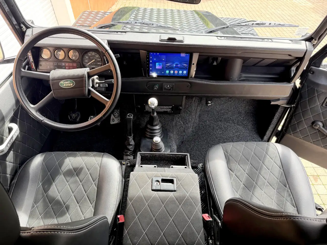 Land Rover Defender 90 TD 85CH, foto 5