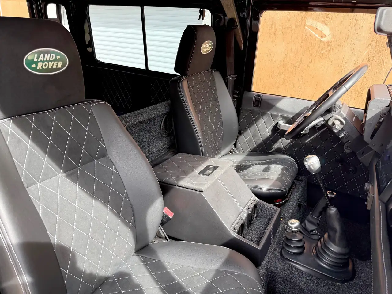 Land Rover Defender 90 TD 85CH, foto 7