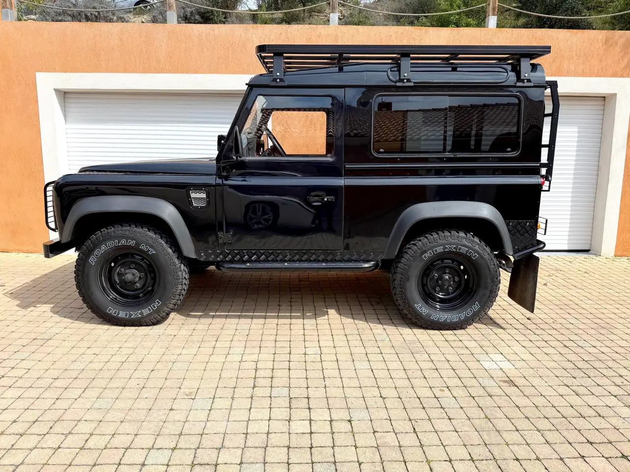 Land Rover Defender 90 TD 85CH, foto 3
