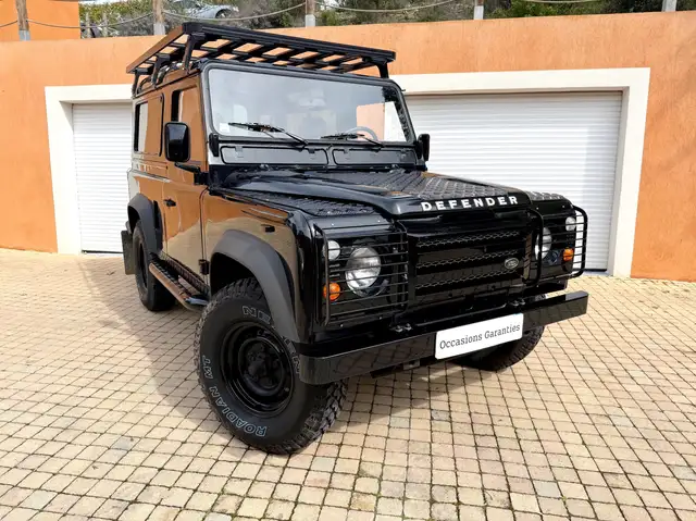 Land Rover Defender 90 TD 85CH