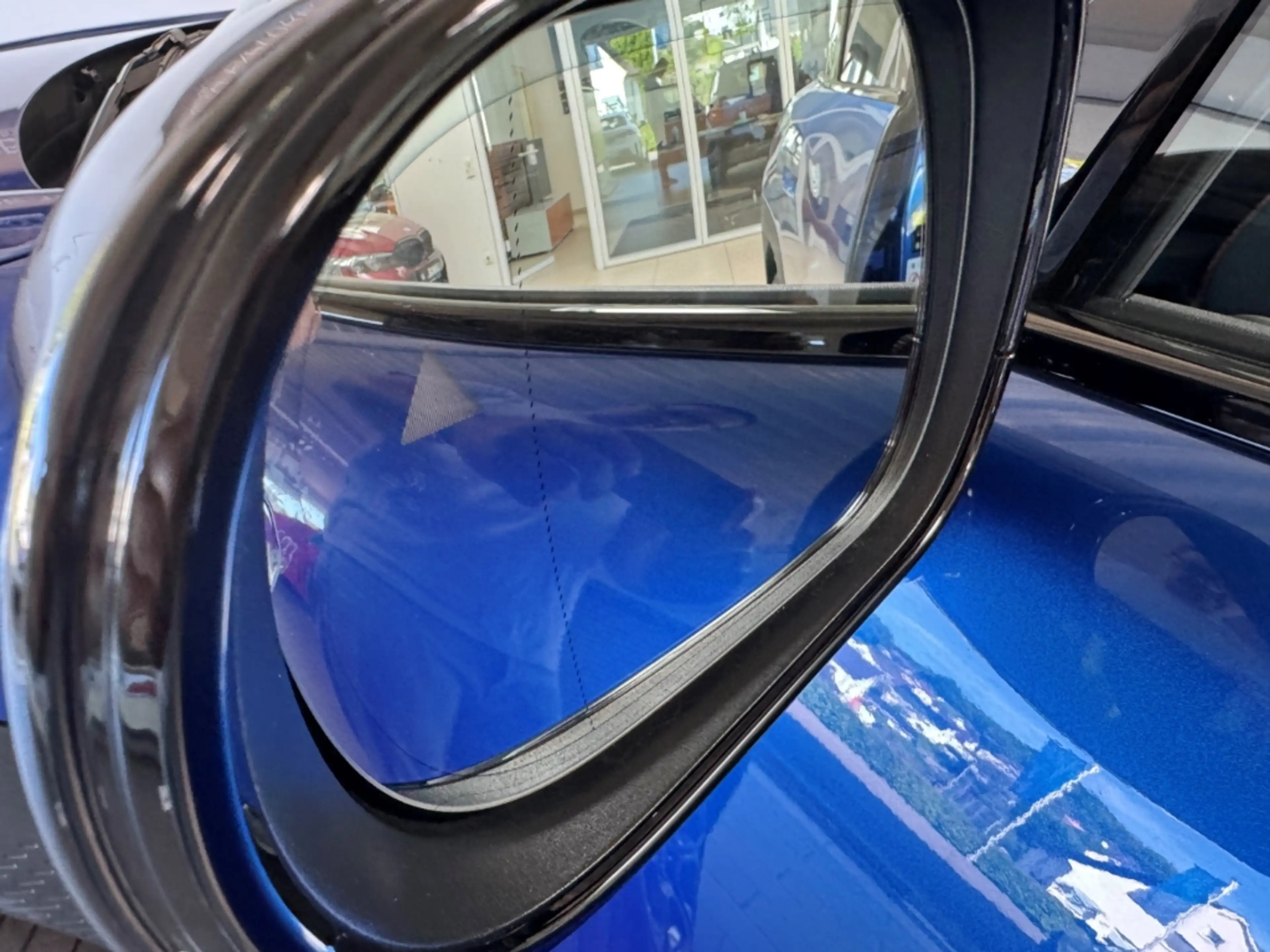 MINI Aceman Favoured Trim Leder Pano Park-Assistent — photo 12
