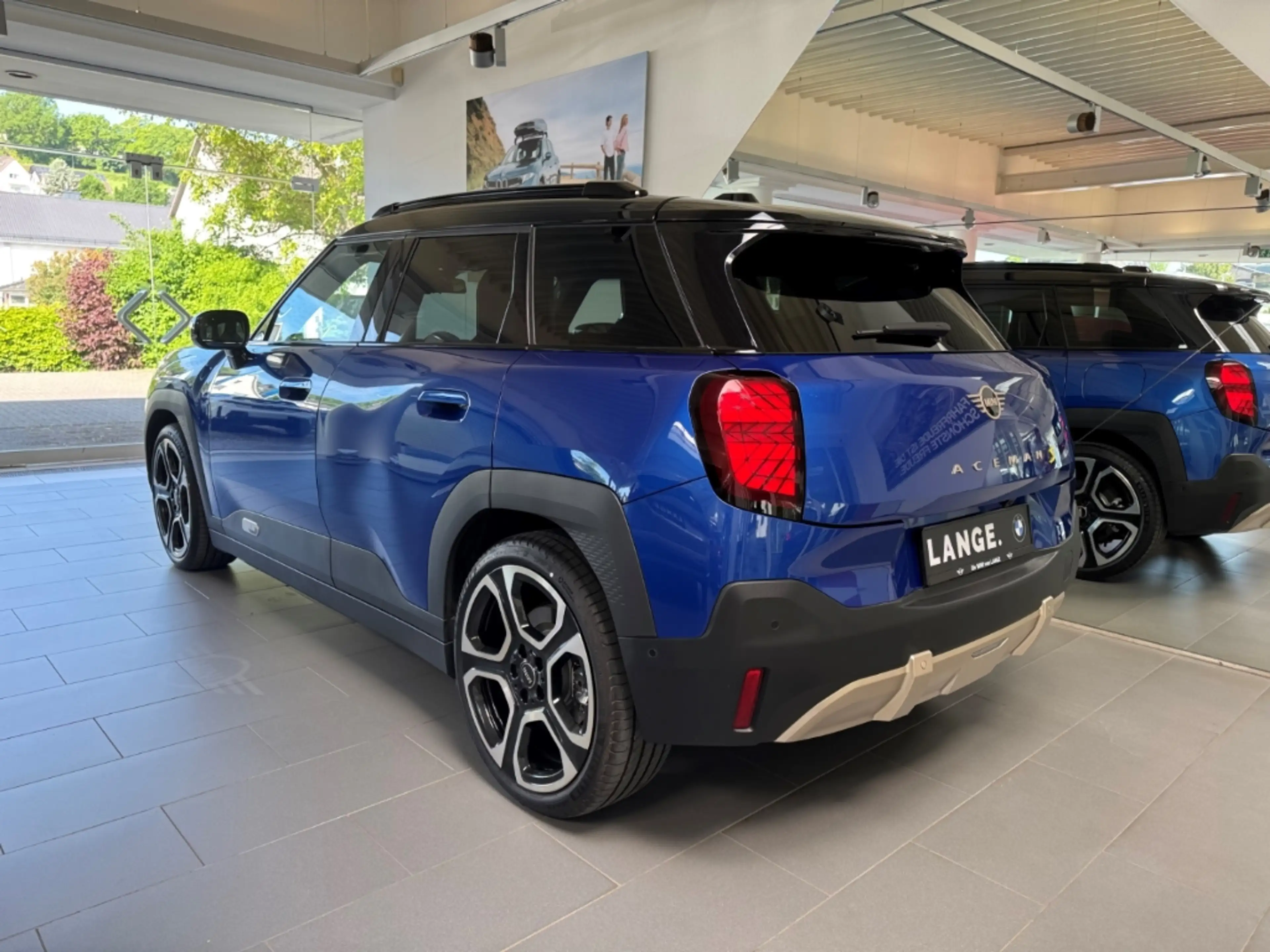 MINI Aceman Favoured Trim Leder Pano Park-Assistent — photo 5