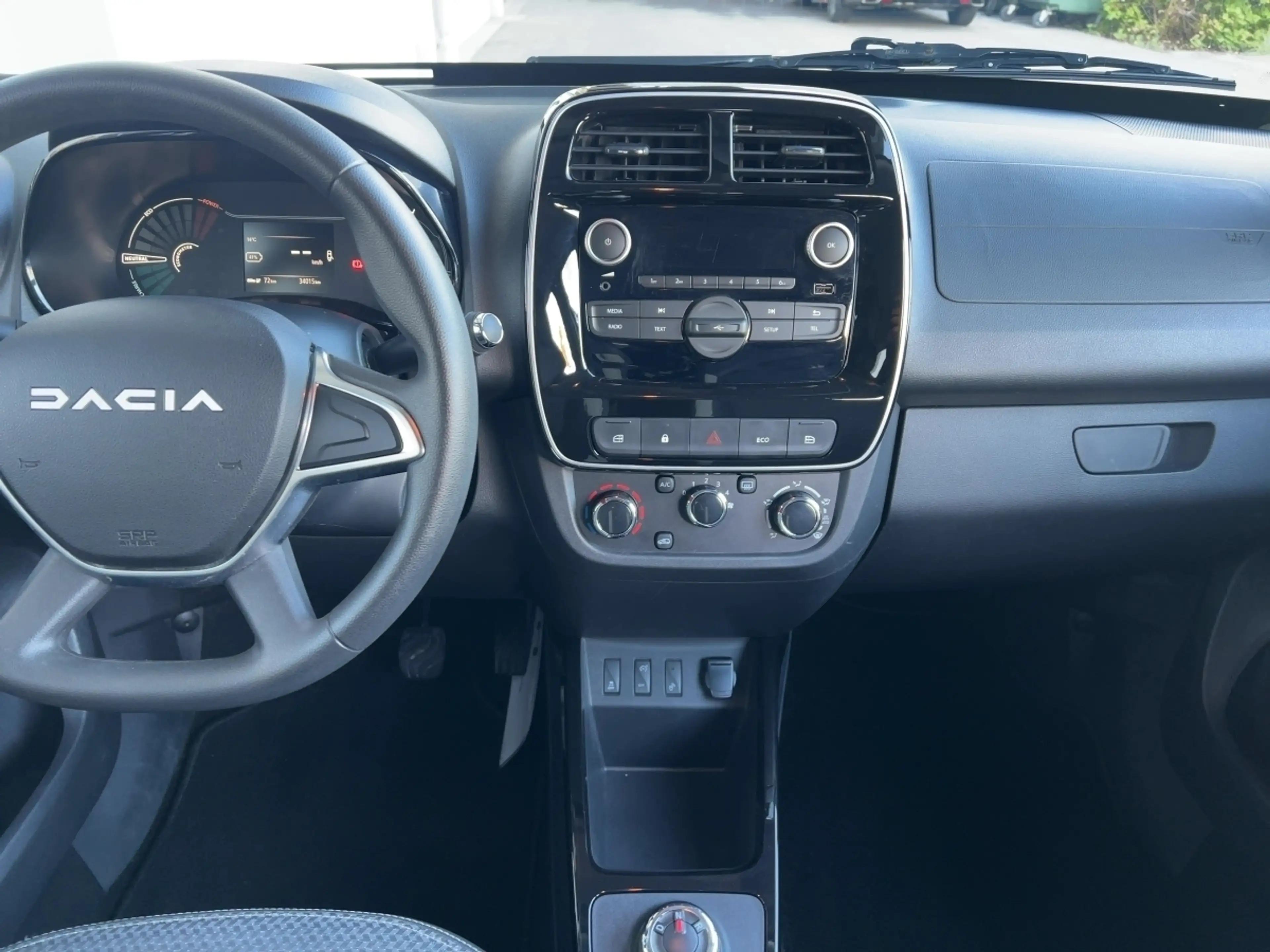 Dacia Spring Essential ELECTRIC 45 KLIMA Lichtautomatik — photo 12
