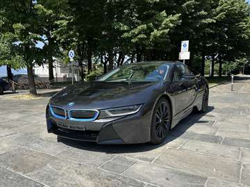 i8 Coupe 1.5 auto
