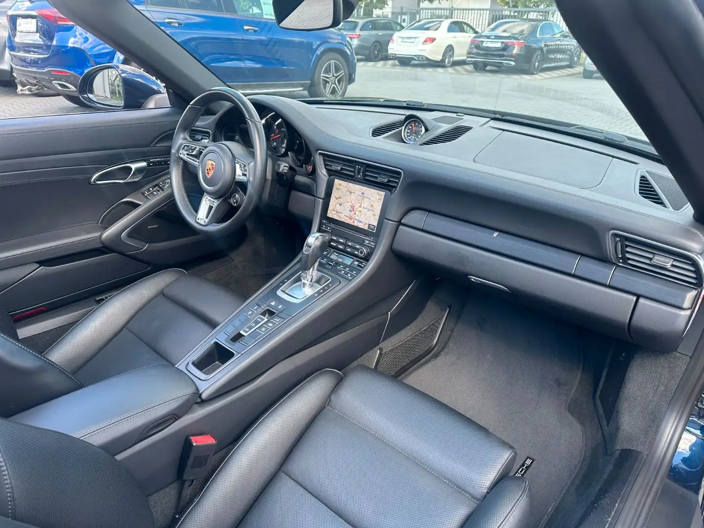 Porsche 911 *Carrera4*GTS*Cabriolet*PDK*Kamera*ACC*1.Hand Blau - 2