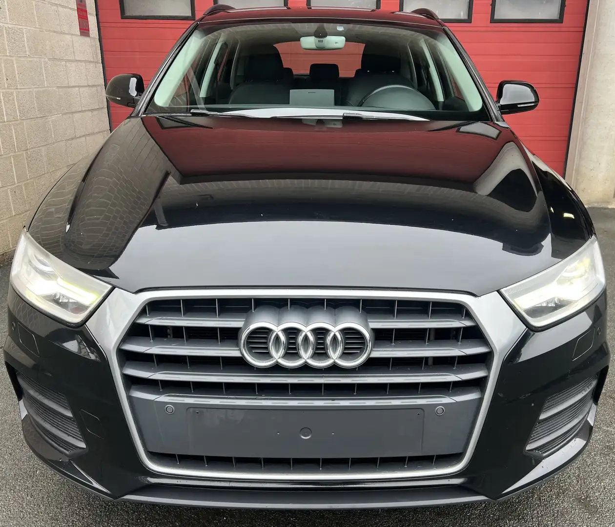 Audi Q3 2.0 TDi + CAR-PASS + NAVI + CUIR Noir - 2