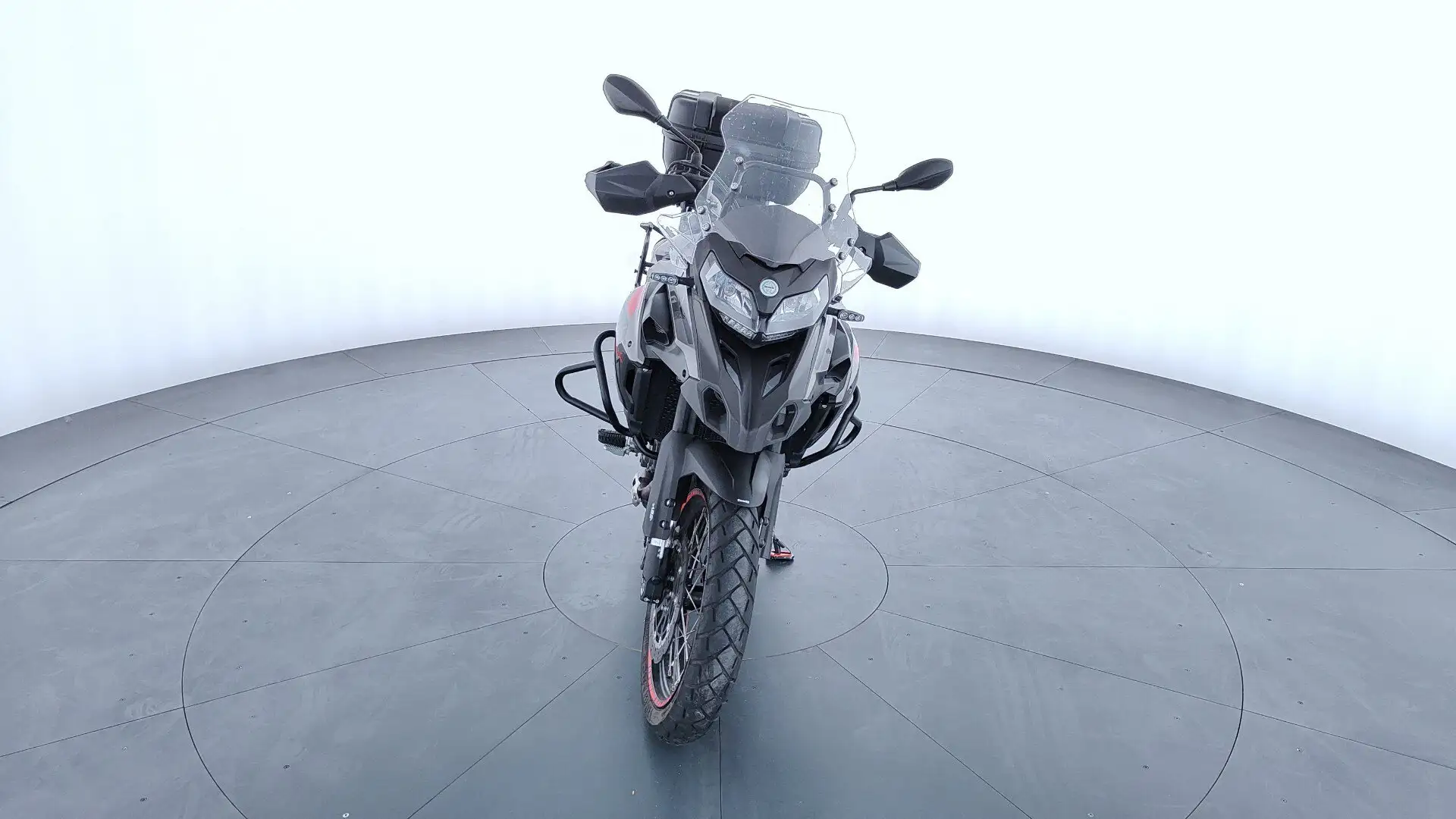 Benelli TRK 502 X - 2