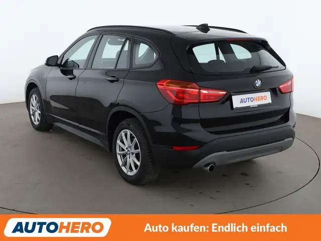 BMW X1 view 4
