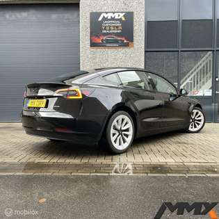 Tesla Model 3 Long Range Zwart 78kwh MIC BTW AUTO 19" Velgen