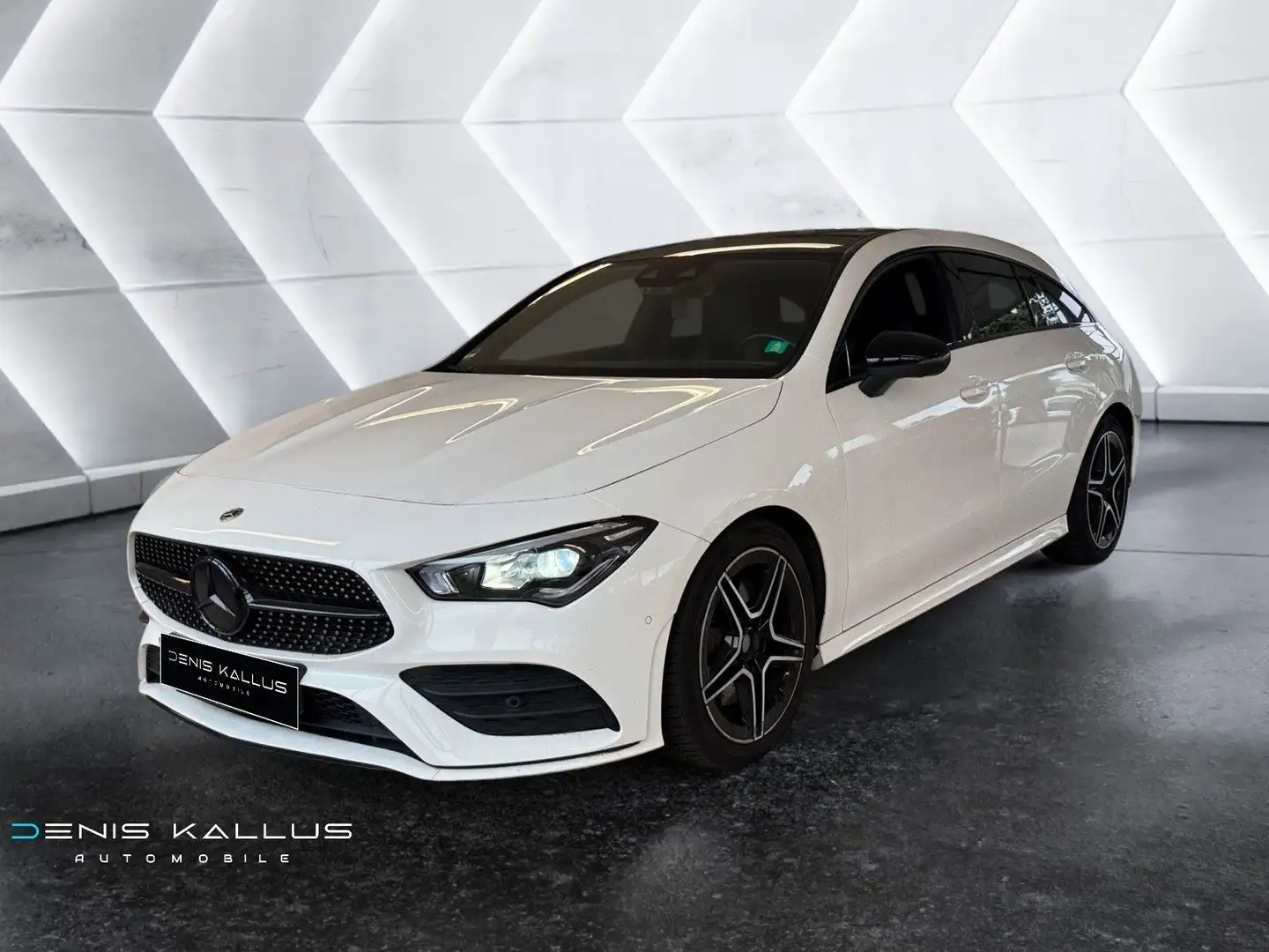 Mercedes-Benz CLA 200 CLA 200 /AMG/AHK/Voll/TOP-Ausstattung Weiß - 1