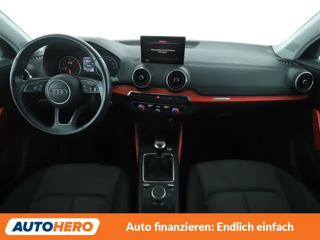 Audi Q2 view 12