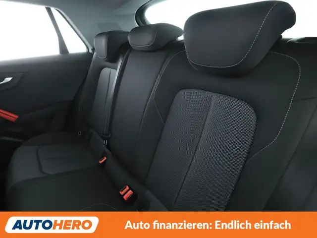 Audi Q2 view 14