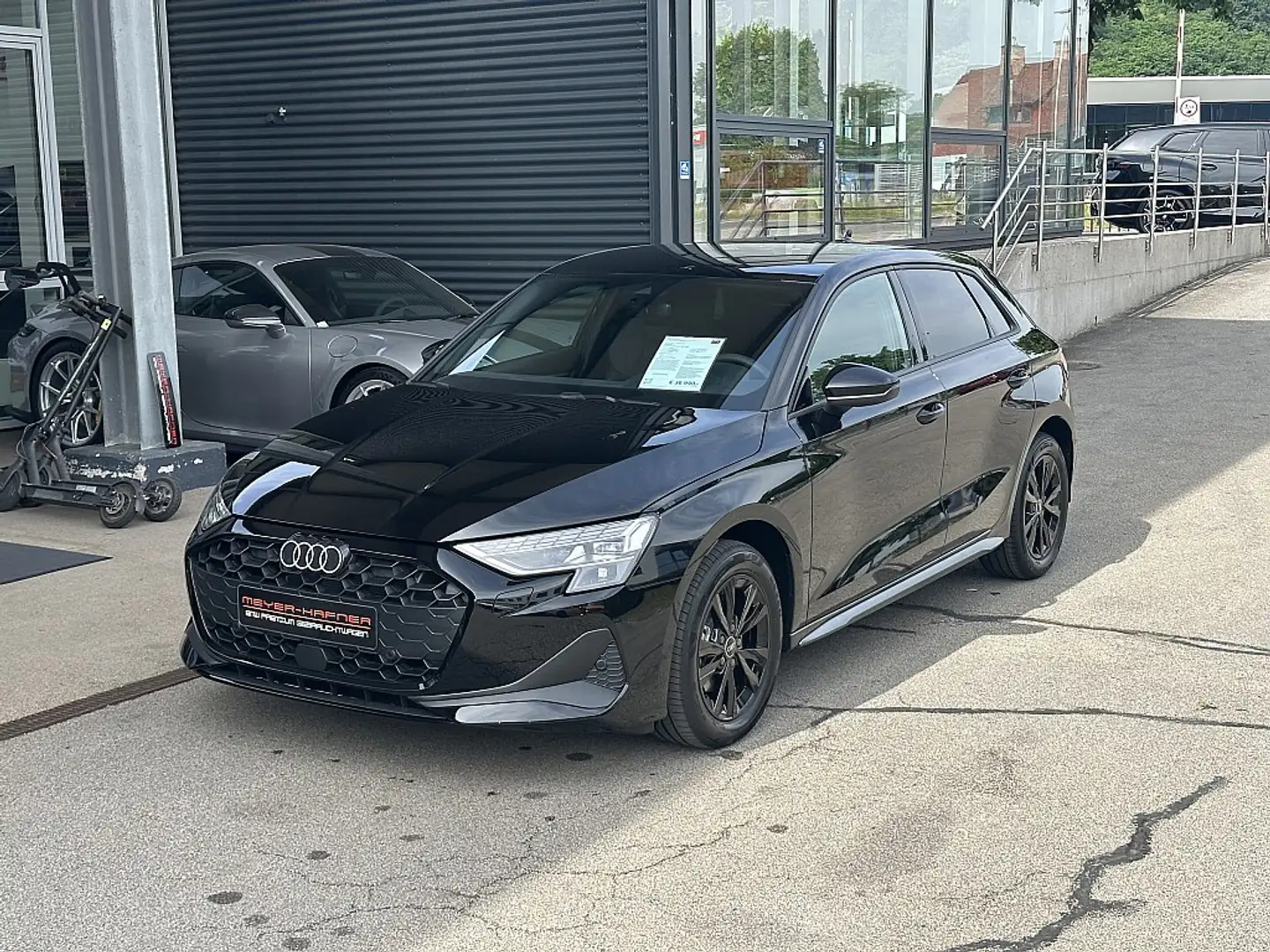 Audi A3 SB 30 TFSI S-line / LED / Sportsitze Noir - 1