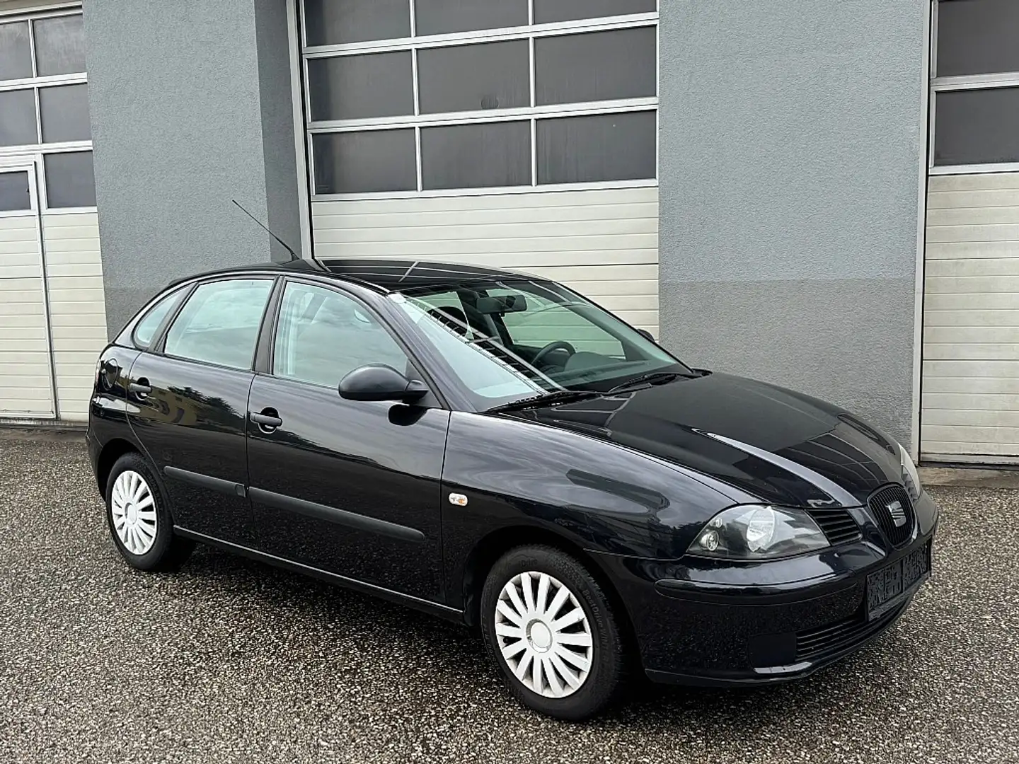 SEAT Ibiza Stella 1,9 SDI Schwarz - 2