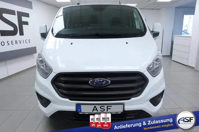 Ford Transit Custom view 3