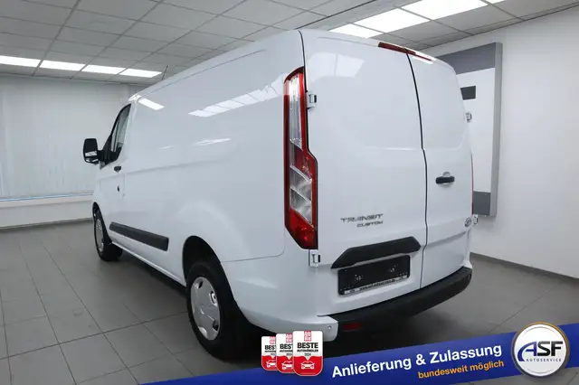 Ford Transit Custom view 9