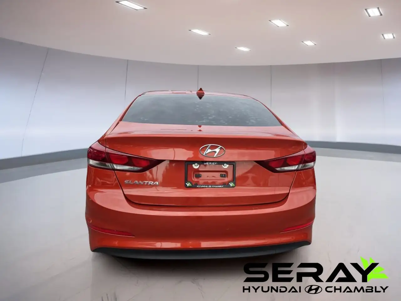 Hyundai ELANTRA снимка Hyundai ELANTRA