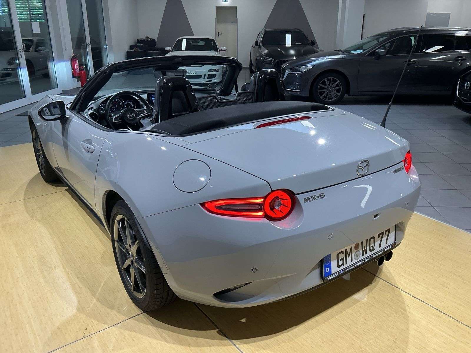 Mazda MX-5