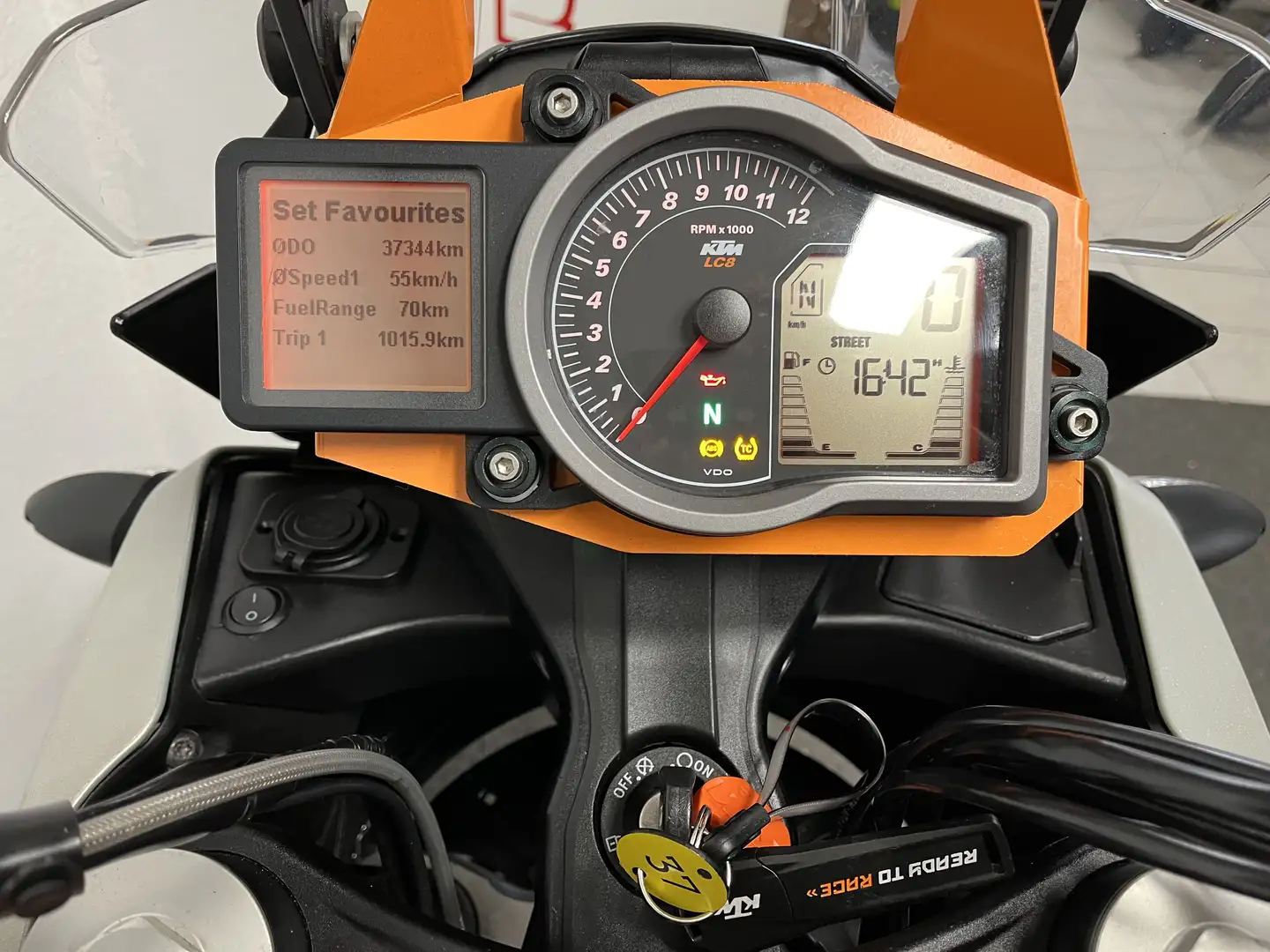 KTM 1050 Adventure Оранжевий - 2