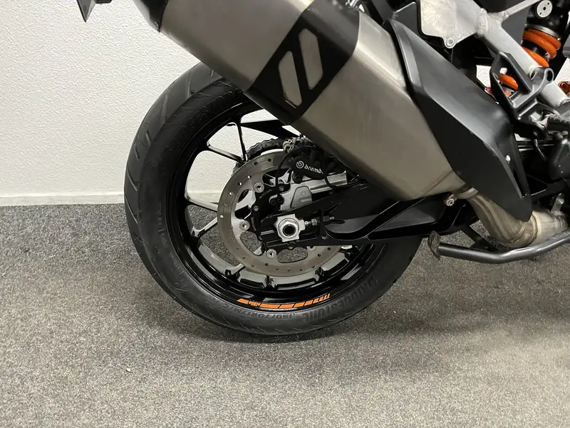 KTM 1050 Adventure - foto 7