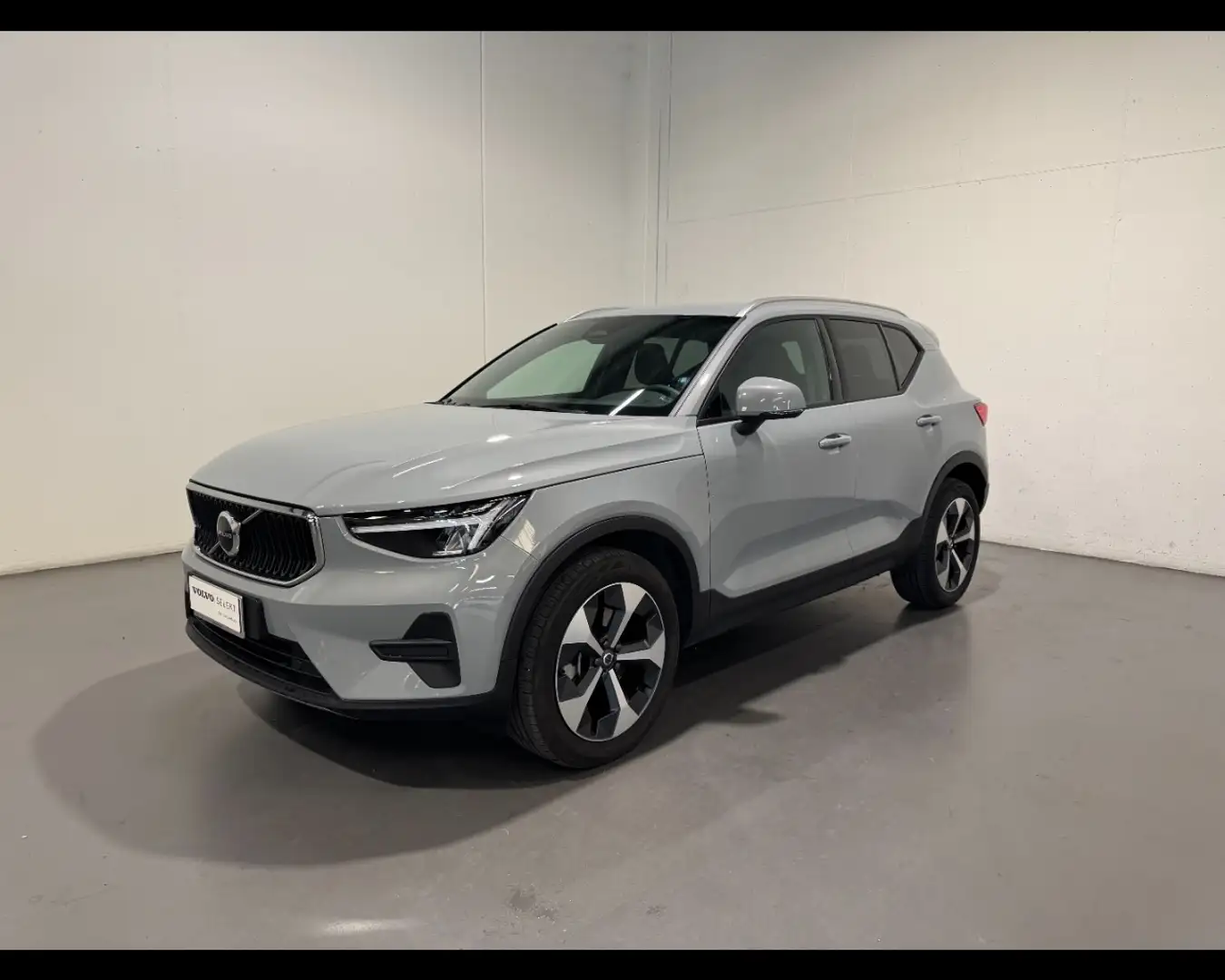 Volvo XC40 B3 CORE AUTO Blanco - 1